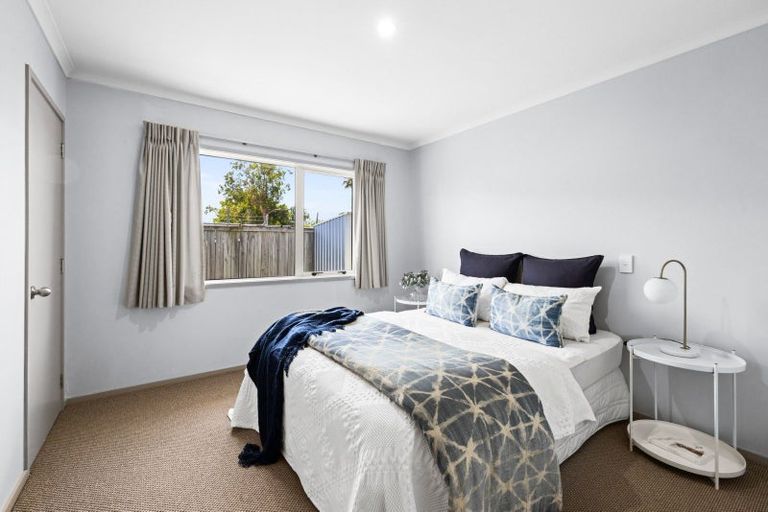 Photo of property in 1111c Karamu Road North, Mayfair, Hastings, 4122