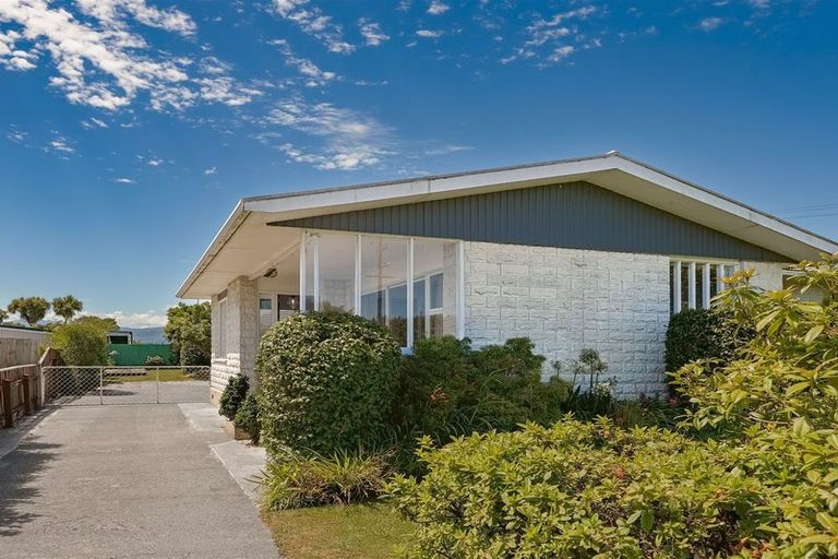 Photo of property in 81 Domett Street, Westport, 7825