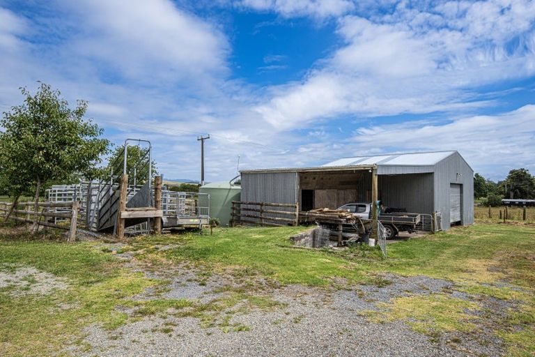 Photo of property in 36 Draffin Road, Poroti, Whangarei, 0179