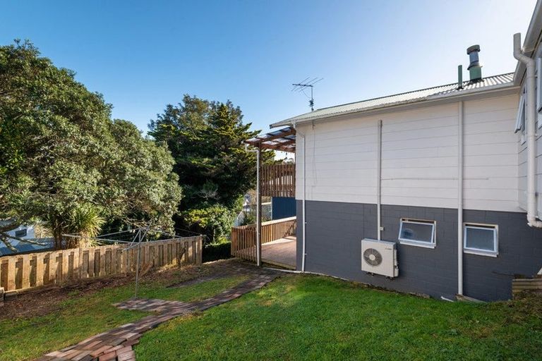 Photo of property in 62 James Street, Bayview, Auckland, 0629