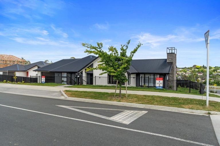 Photo of property in 2 Celeste Terrace, Peacocke, Hamilton, 3206