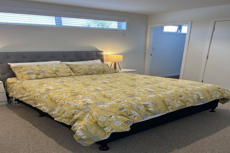 Photo of property in 22 Tiri Road, Manly, Whangaparaoa, 0930