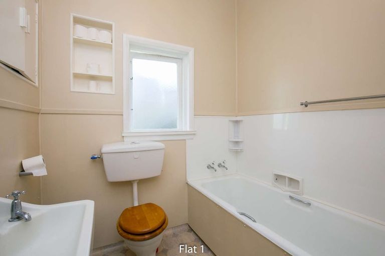 Photo of property in 33a Thompson Street, Mount Cook, Wellington, 6011