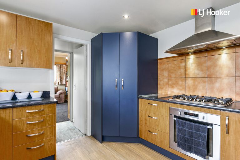 Photo of property in 376 Bay View Road, Saint Clair, Dunedin, 9012