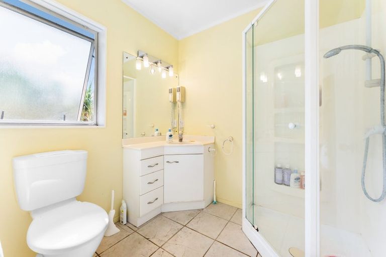 Photo of property in 4 Cloverfields Drive, Waimauku, 0812