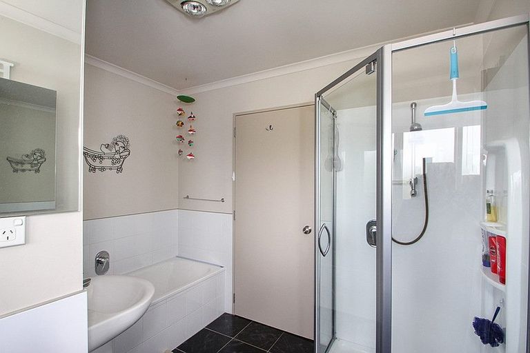 Photo of property in 4 Leven Street, South Hill, Oamaru, 9400