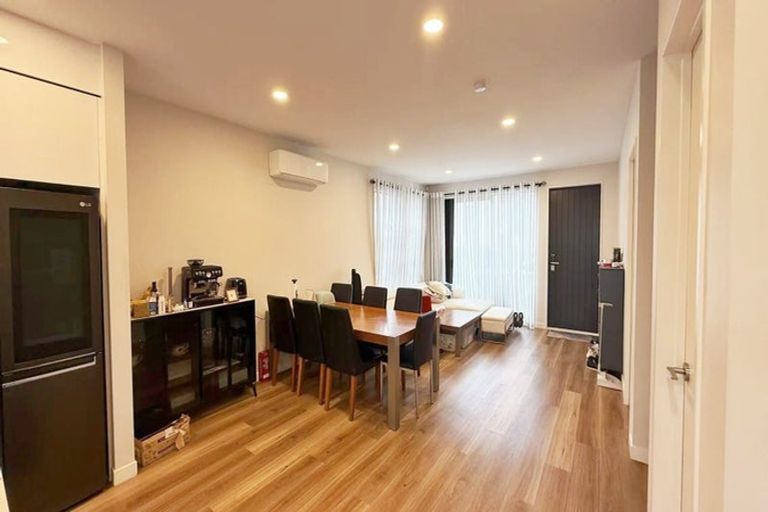 Photo of property in 5 Milenio Crescent, Windsor Park, 0632