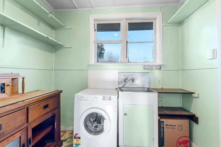 Photo of property in 43 Doon Street, Mosgiel, 9024