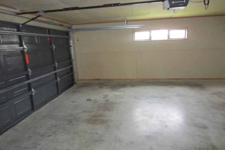 Photo of property in 17 Treasure Grove, Hataitai, Wellington, 6021