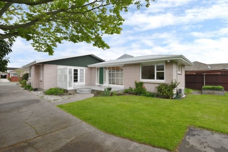 Photo of property in 3 Braithwaite Street, Ilam, Christchurch, 8041
