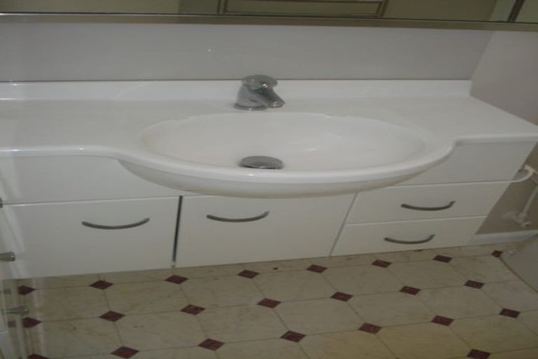 Photo of property in 4 Algidus Street, Sockburn, Christchurch, 8042