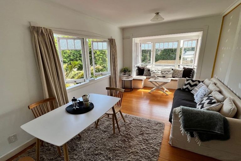 Photo of property in 2/24 West End Road, Herne Bay, Auckland, 1022