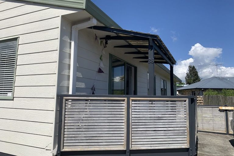 Photo of property in 28 Bellevue Road, Brookfield, Tauranga, 3110