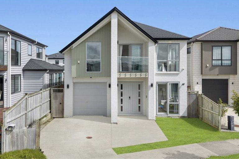 Photo of property in 76 Castlebane Drive, Flat Bush, Auckland, 2019