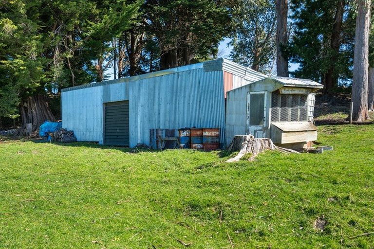 Photo of property in 93 Three Mile Hill Road, Halfway Bush, Dunedin, 9076