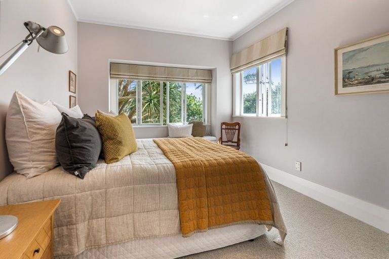 Photo of property in 14 Macky Avenue, Devonport, Auckland, 0624