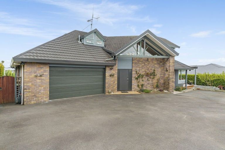 Photo of property in 63 James Cook Drive, Welcome Bay, Tauranga, 3112