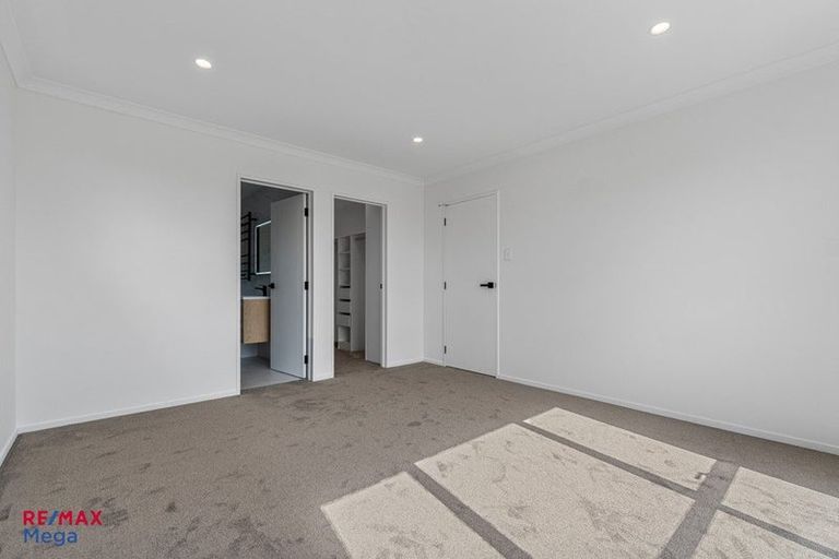 Photo of property in 14 Urney Drive, Flat Bush, Auckland, 2019