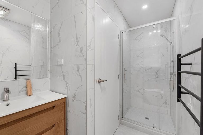 Photo of property in 4/37 Claude Road, Hillpark, Auckland, 2102