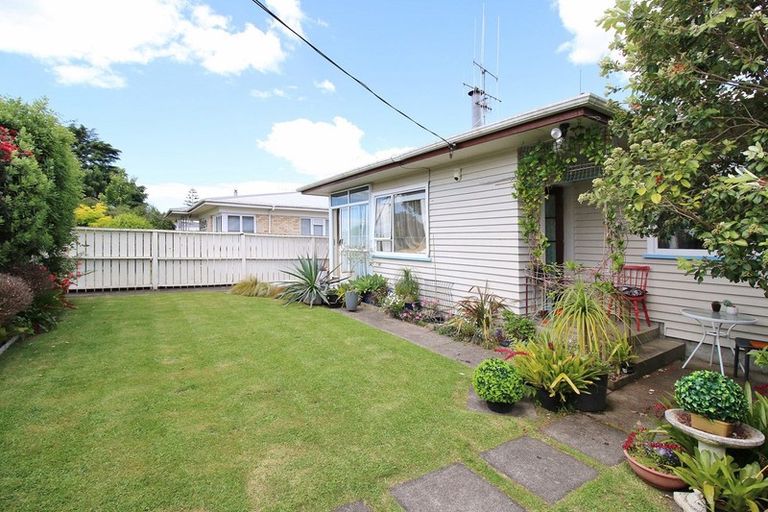 Photo of property in 1/114 Hynds Road, Gate Pa, Tauranga, 3112