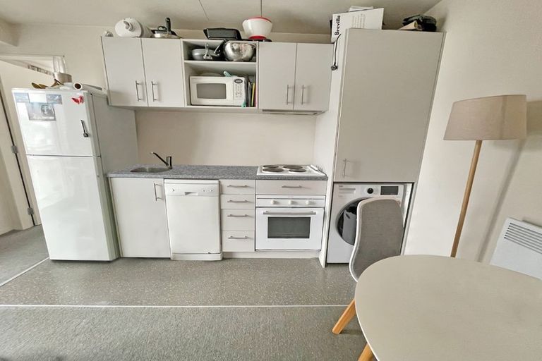 Photo of property in The Peak Apartments, 1101/170 Taranaki Street, Te Aro, Wellington, 6011