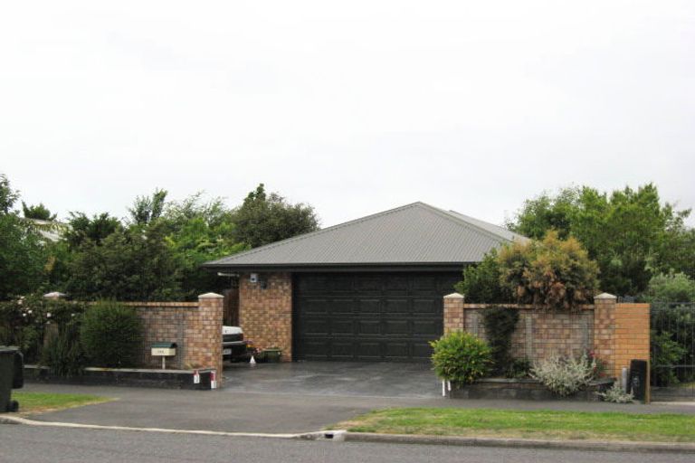 Photo of property in 160 Saint Johns Street, Bromley, Christchurch, 8062