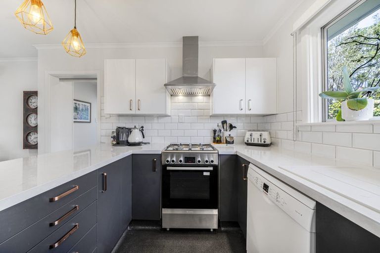 Photo of property in 10 Jocelyn Street, Casebrook, Christchurch, 8051