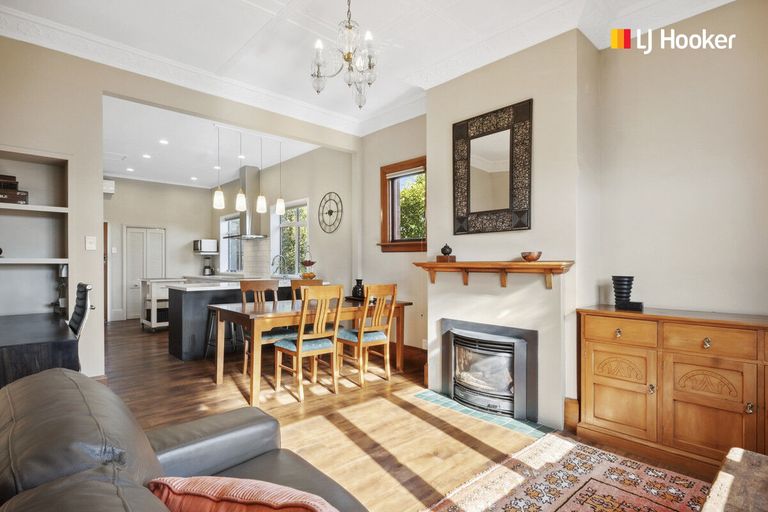 Photo of property in 10 Oakland Street, Andersons Bay, Dunedin, 9013