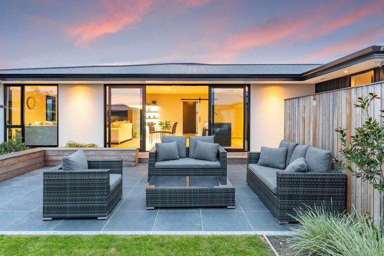 Photo of property in 21 Armadale Street, Mosgiel, 9024