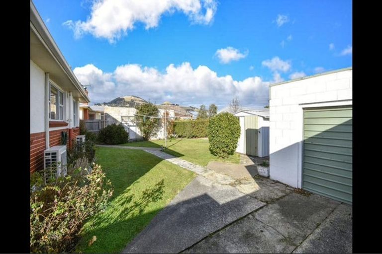 Photo of property in 32 Mcdonald Street, Mosgiel, 9024