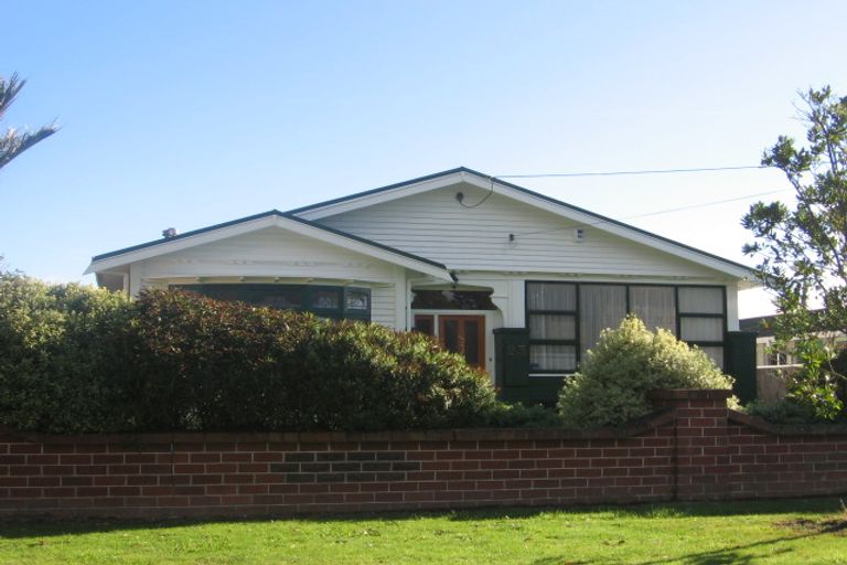 Photo of property in 21 Collingwood Street, Waterloo, Lower Hutt, 5011
