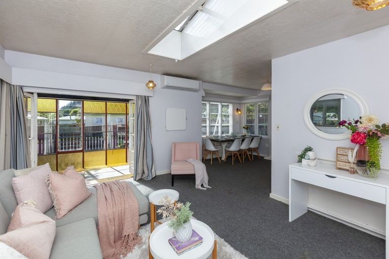 Photo of property in 26-28 Ruahine Street, Paraparaumu, 5032