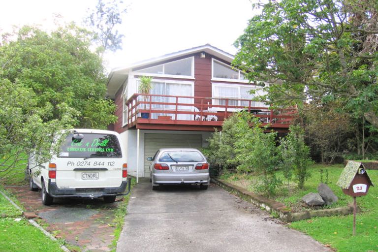 Photo of property in 23 Camrose Place, Glenfield, Auckland, 0629