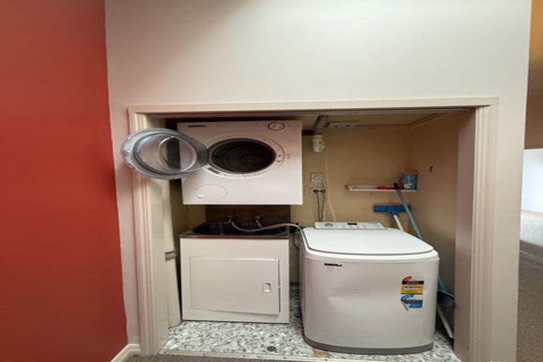 Photo of property in 262 Riddiford Street, Newtown, Wellington, 6021