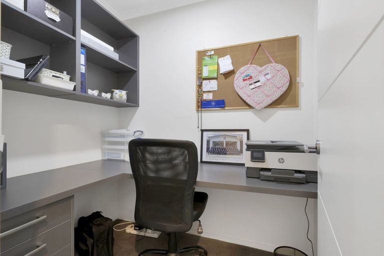 Photo of property in 9 Wattle Lane, Rangiora, 7400