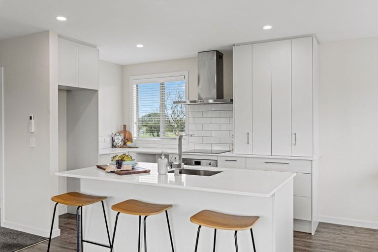 Photo of property in 19c Rawson Street, New Brighton, Christchurch, 8083