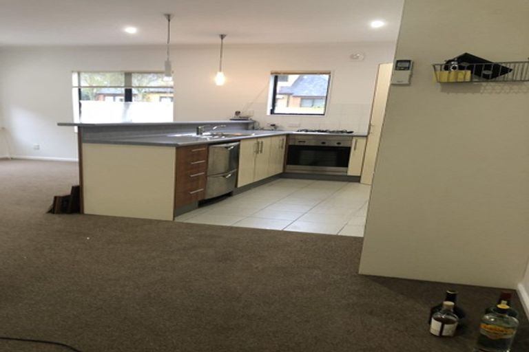 Photo of property in 18 Futuna Close, Karori, Wellington, 6012