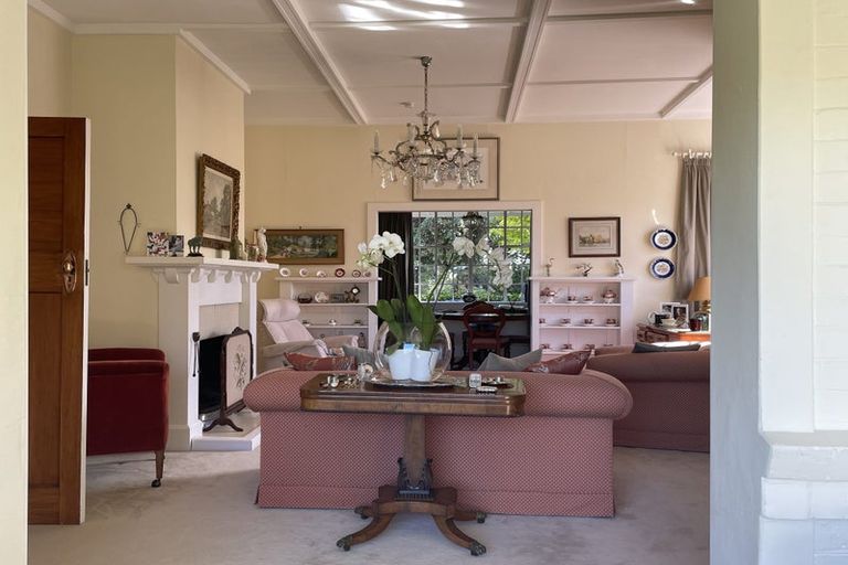 Photo of property in 84 Parkes Avenue, Saint Johns Hill, Whanganui, 4501