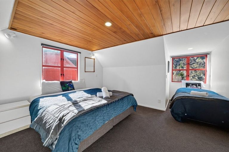 Photo of property in 8b Kiely Lane, Queenstown, 9300