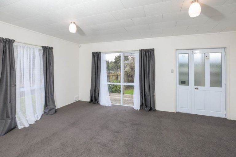 Photo of property in 10 Penney Green, Nawton, Hamilton, 3200