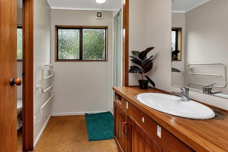 Photo of property in 63 Marsden Point Road, Ruakaka, 0116