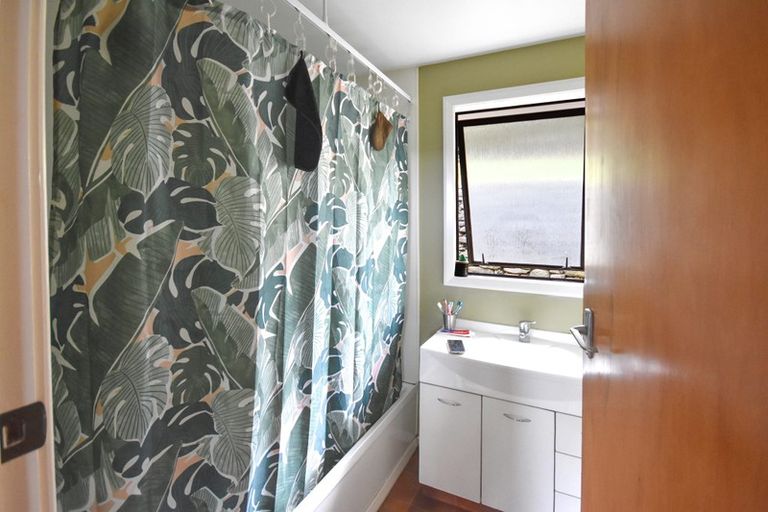 Photo of property in 20 Larnach Road, Waverley, Dunedin, 9013