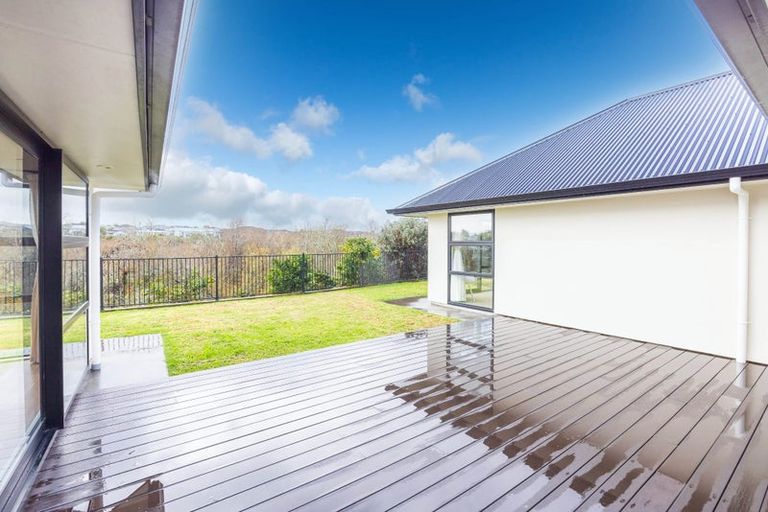 Photo of property in 12 Kentwood Place, Flagstaff, Hamilton, 3210