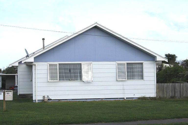 Photo of property in 93 Matai Street, Castlecliff, Whanganui, 4501