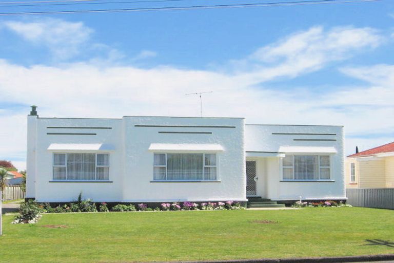 Photo of property in 11 Cook Street, Te Hapara, Gisborne, 4010