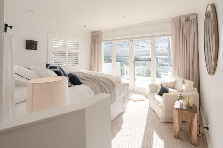 Photo of property in 81 Marine Parade, Seatoun, Wellington, 6022
