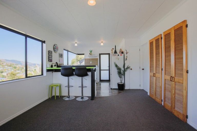 Photo of property in 2/14 Jerningham Street, Enner Glynn, Nelson, 7011