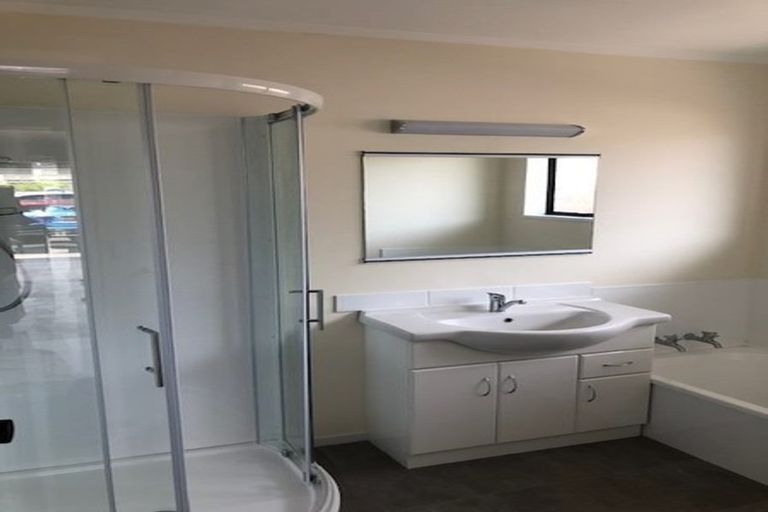 Photo of property in 63a Pemberton Crescent, Greerton, Tauranga, 3112