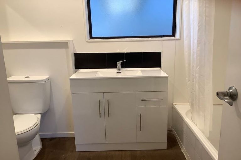 Photo of property in 48a Makarini Street, Paraparaumu, 5032