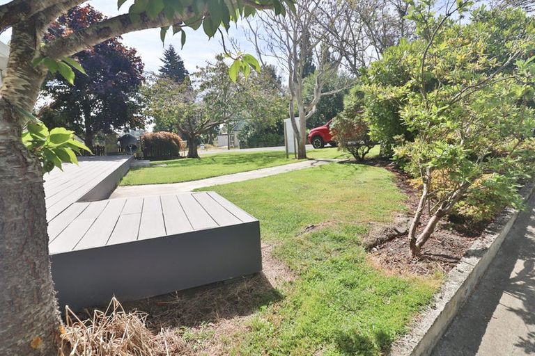 Photo of property in 20 Meadow Street, Lumsden, 9730